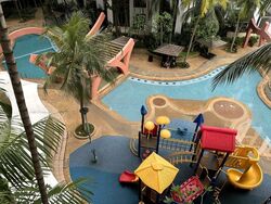 East Meadows (D16), Condominium #565047141